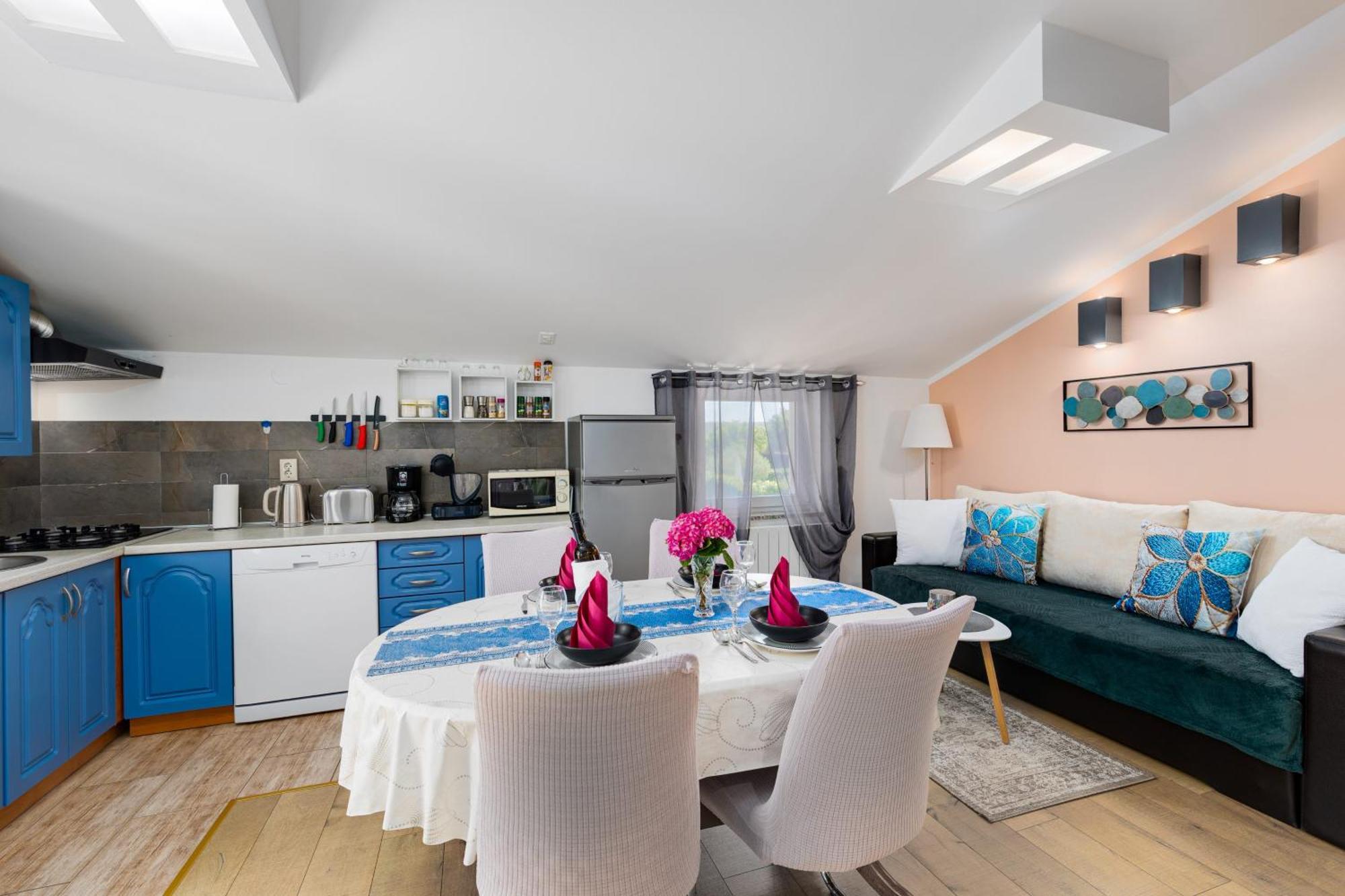 Apartman Luni Sa Bazenom - Malinska, Sveti Anton 외부 사진